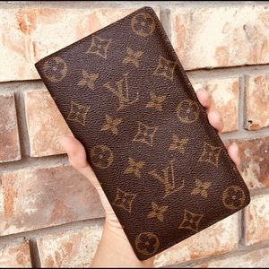 LV card holder wallet